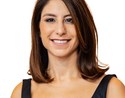 THAIS DE LAURENTIIS