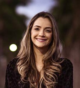 ALINE CARDOSO DE FARIA