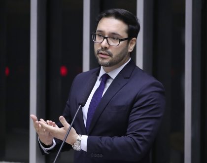 CELSO DE BARROS CORREIA NETO