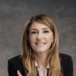 ANDREA DUEK SIMANTOB
