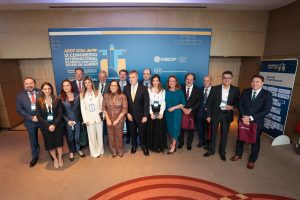 Foto oficial da Plenária de Abertura do IX Congresso Internacional de Direito Tributário do Rio de Janeiro