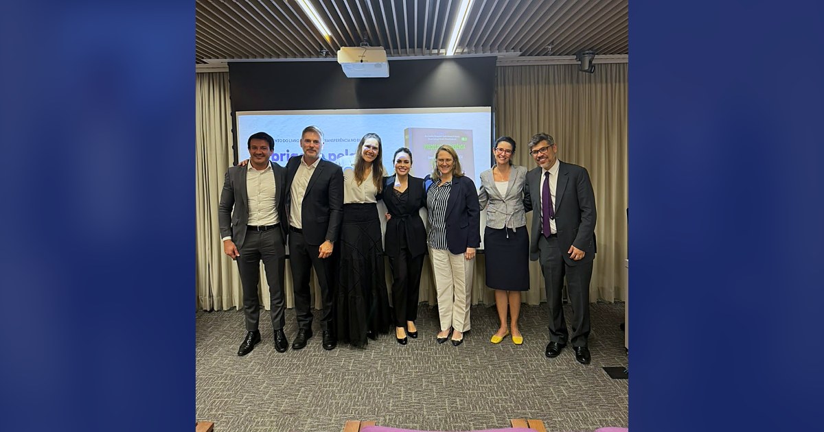 Foto oficial do lançamento da obra coletiva ABDF Preços de Transferência no Brasil, na Fecomércio, em São Paulo