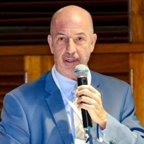 LEONARDO COSTA