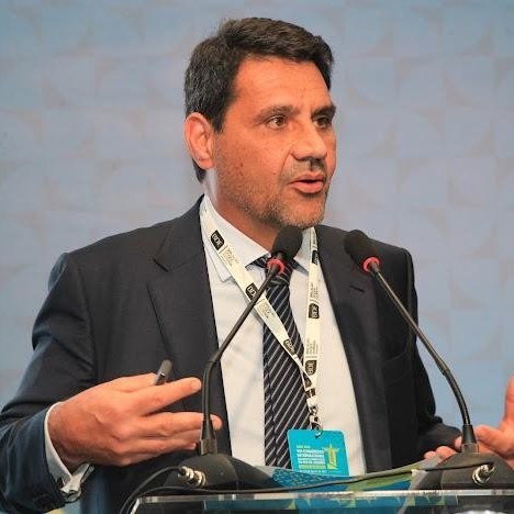 ROBERTO DUQUE ESTRADA